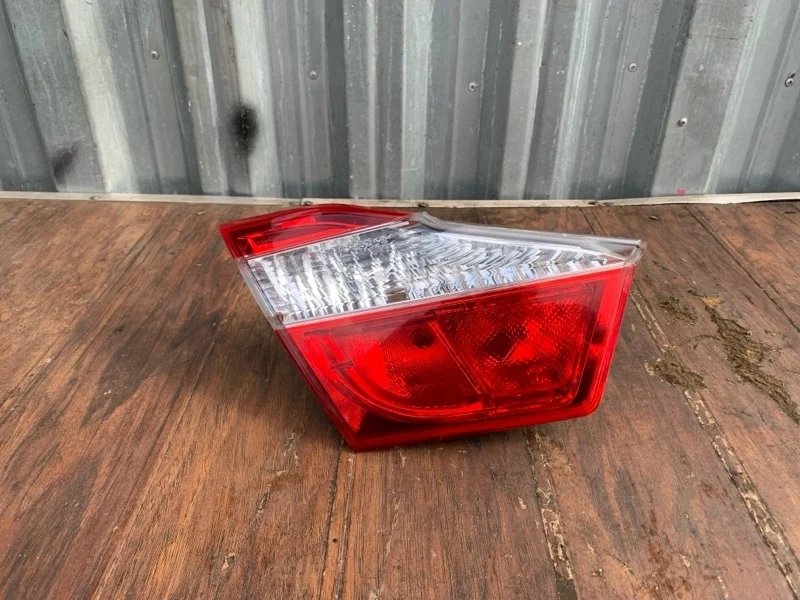 Фонарь Toyota Camry 2011-2014 50