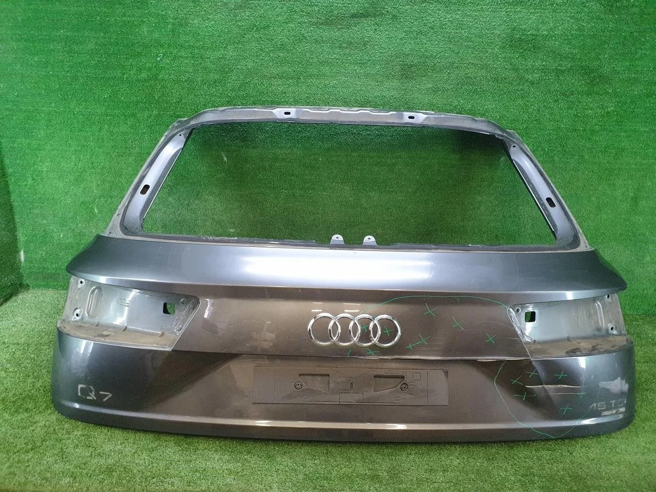 Крышка багажника Audi Q7 2 (2015-2019)