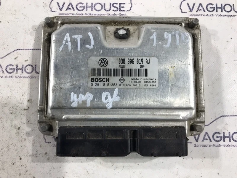 Блок управление двигателя Volkswagen Passat B5 2003 038906019AJ 3B3 1.9