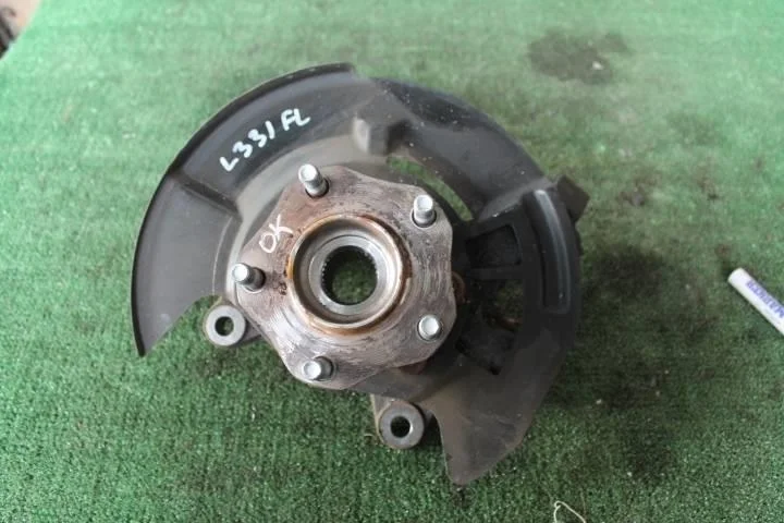 Б.у. кулак поворотный NISSAN TEANA L33 NISSAN TEANA L33