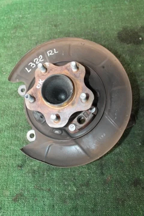 Б.у. цапфа NISSAN TEANA L33 NISSAN TEANA L33