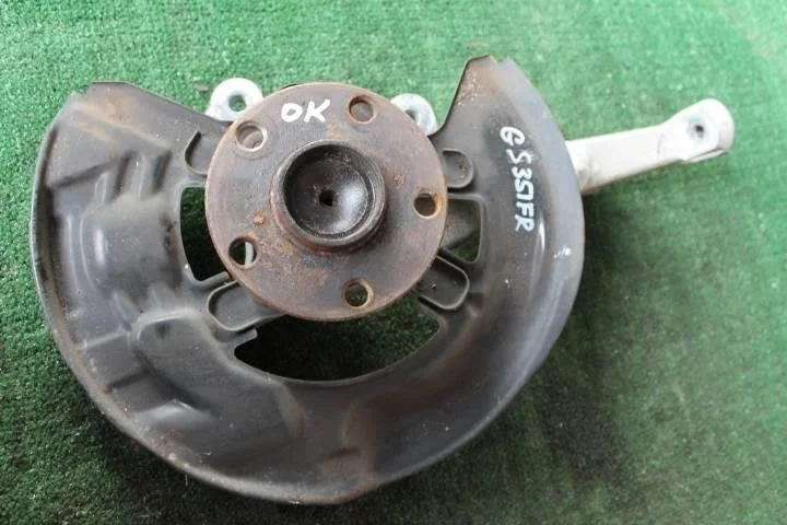 Б.у. кулак поворотный LEXUS GS350 GRS191 LEXUS GS350 GRS191