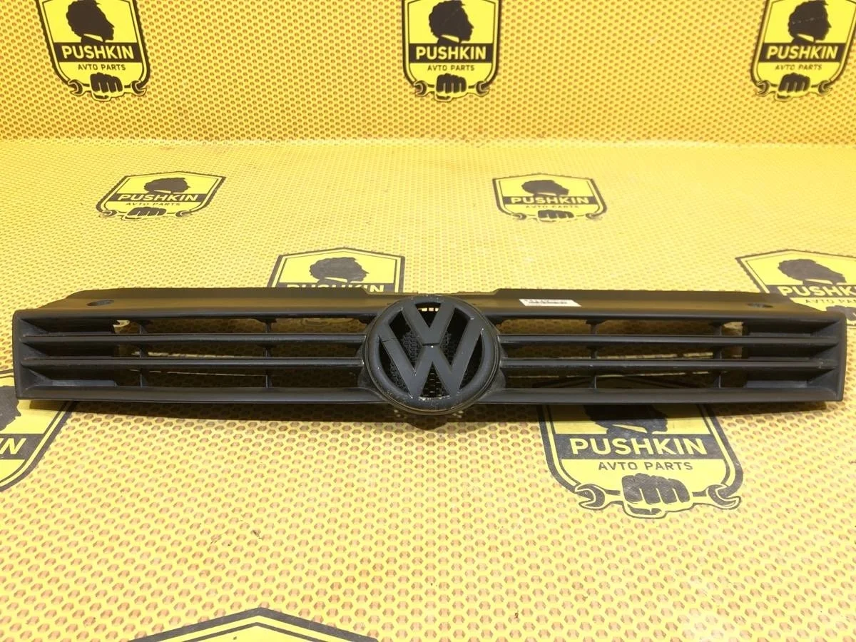 Решетка радиатора Volkswagen Polo 2015 MK2