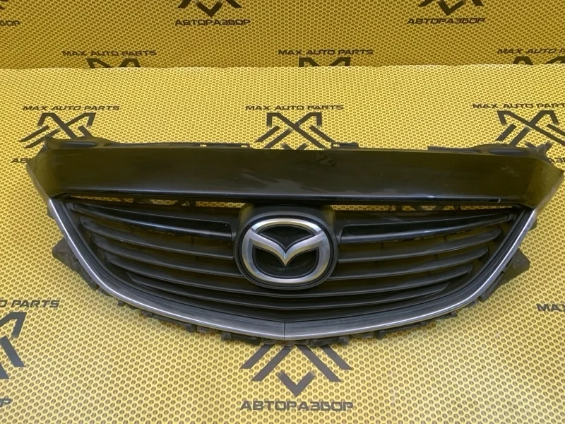 Решетка радиатора Mazda 6 2014 GJ