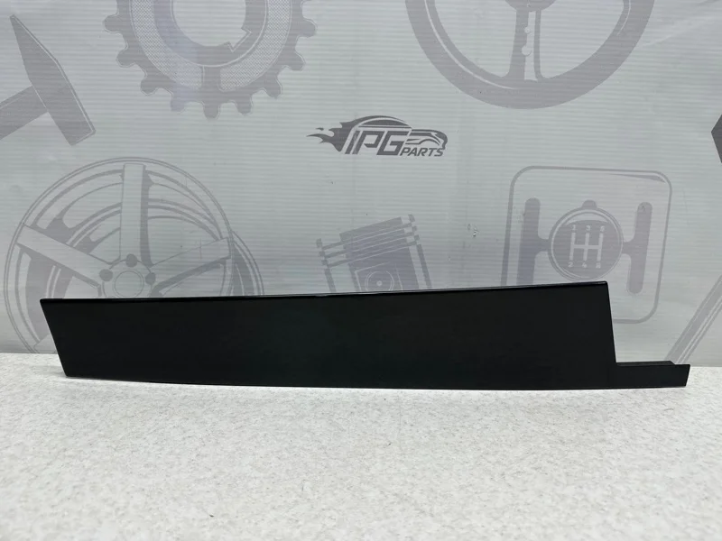 Декоративная накладка передней левой двери Mercedes-benz GLE 2018 W166