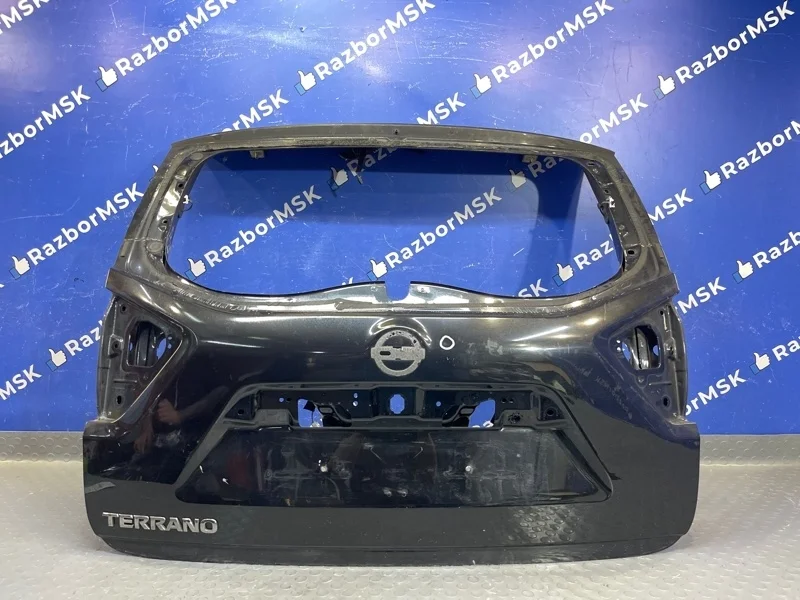 Крышка багажника Nissan terrano
