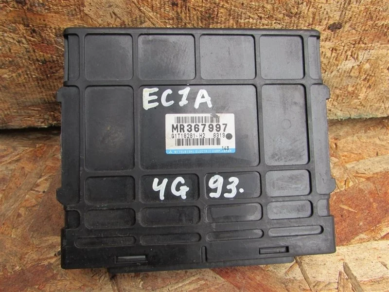 Блок efi Mitsubishi Galant MR367997 EC1A 4G93