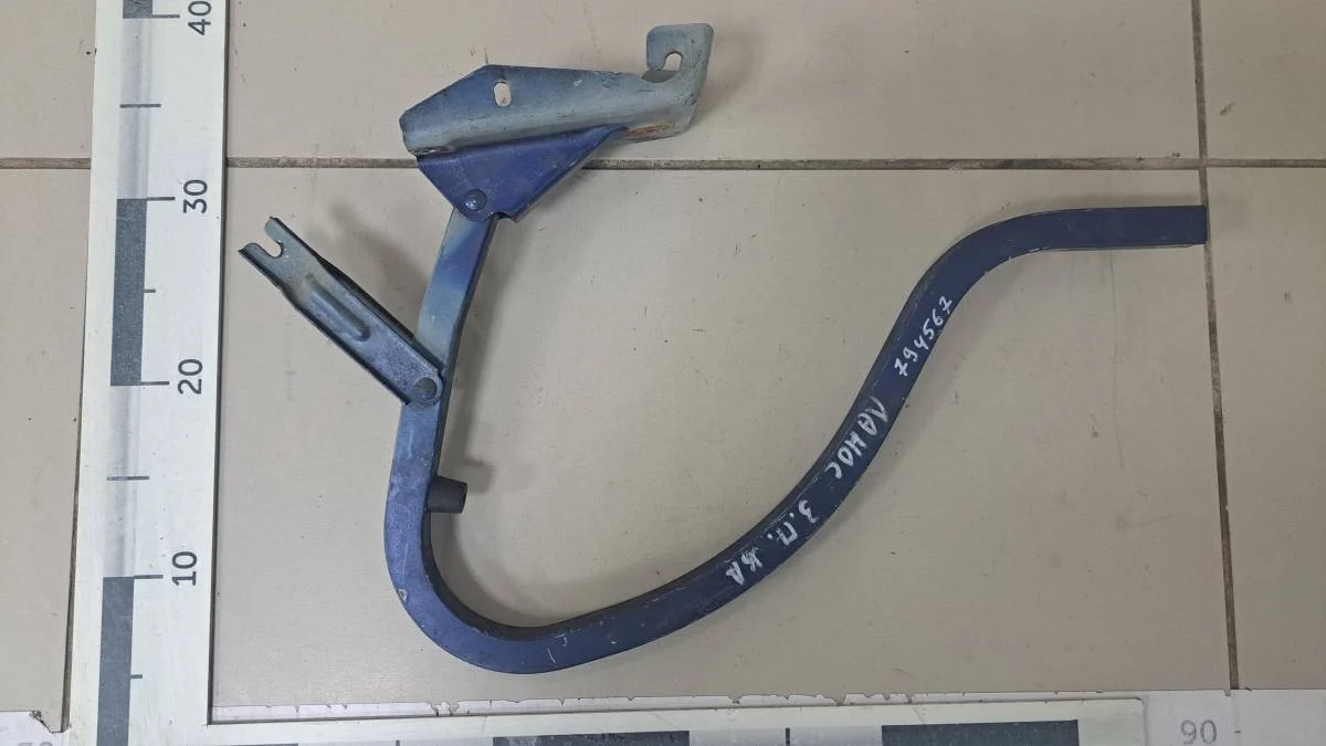 Петля крышки багажника Chevrolet Lanos T100 2004-2010