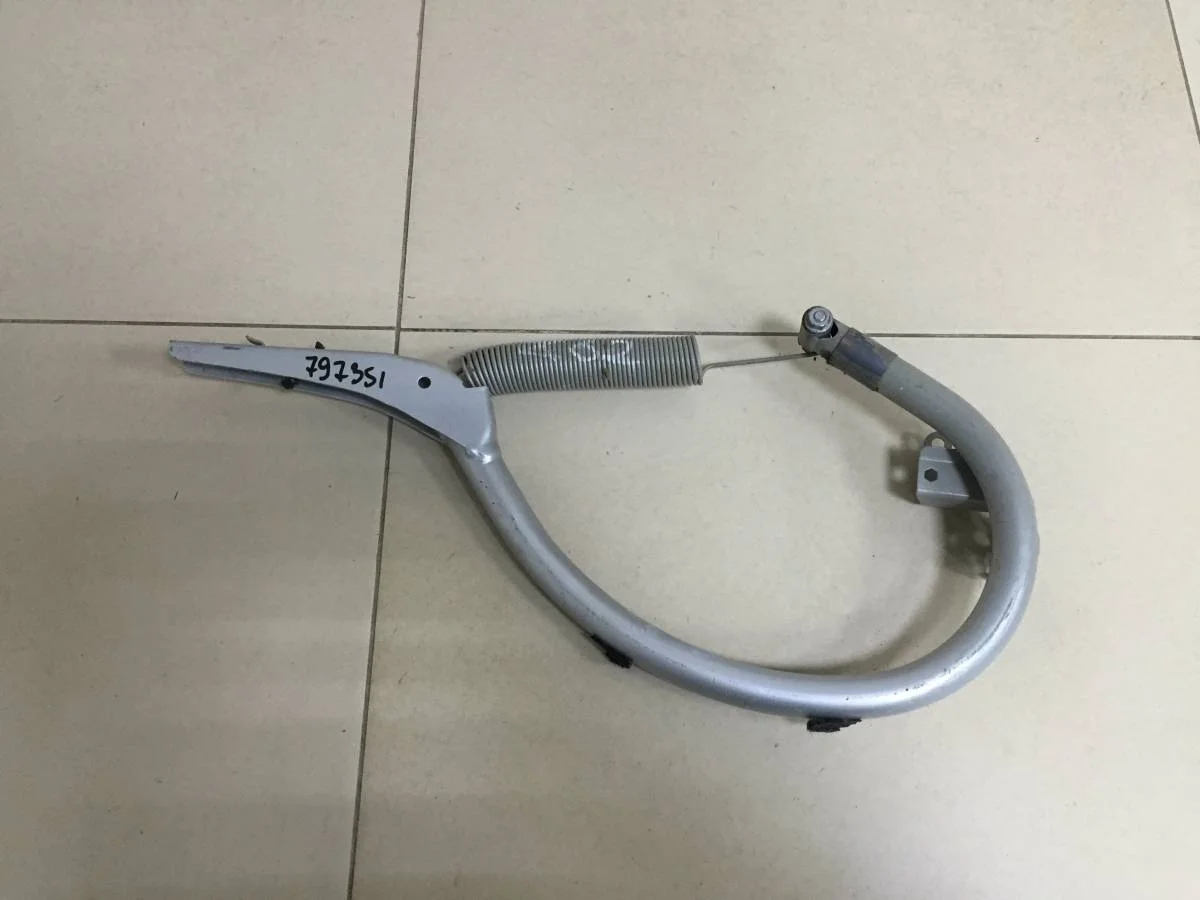 Петля крышки багажника Mercedes-Benz E-Class W211 2002-2009