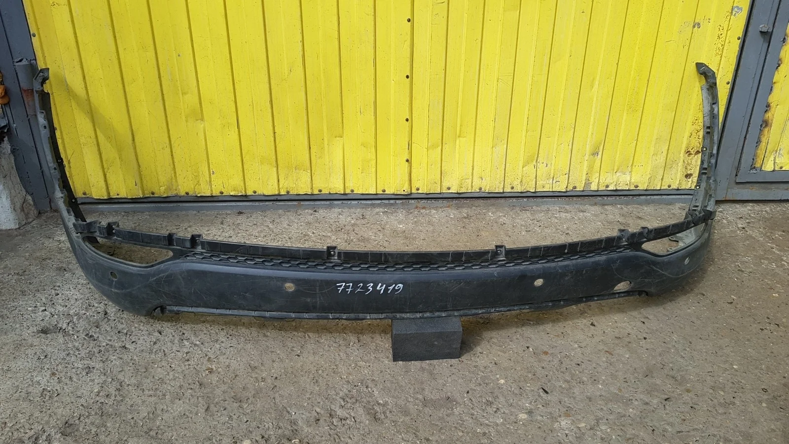 накладка на бампер задняя HYUNDAI SANTA FE 3  DM  Задний  866122w000 2012-2019 (контрактная запчасть)