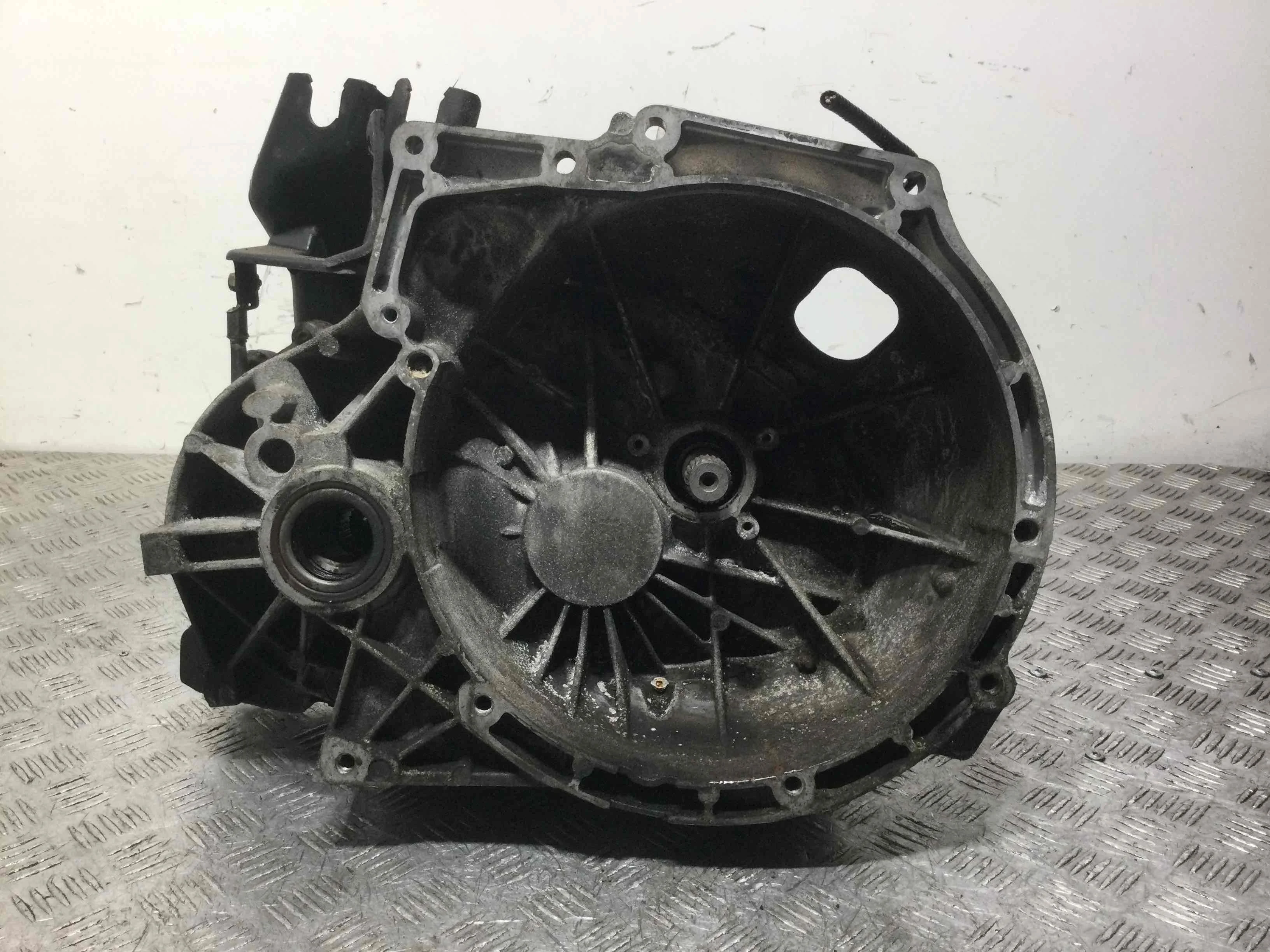 КПП механическая (МКПП) Mazda 3 3 II (BL) 2008 - 2013 дизель 1.6 TDCi Механика Х/б