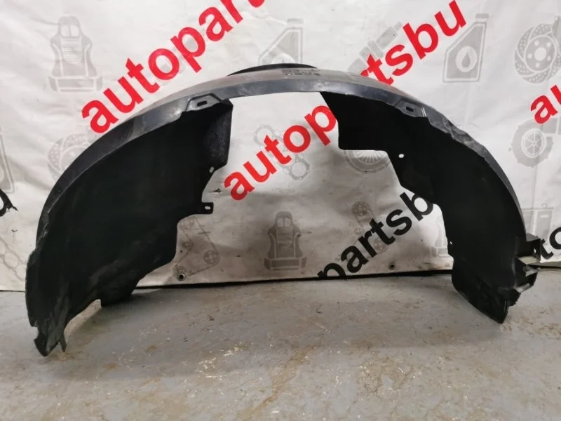 Подкрылок ( локер ) FORD MONDEO 3