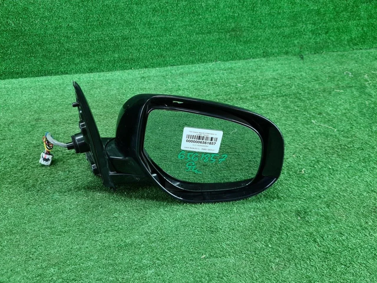 Зеркало правое  нв конт Mitsubishi Outlander 3 (2012-2015)