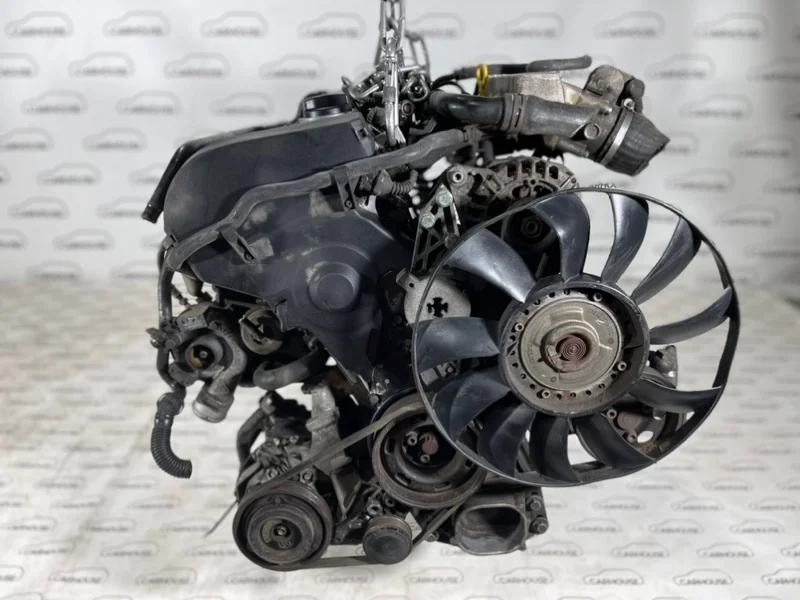 Двигатель Volkswagen Passat B5+ 2005 06B103101J 1.8T AWT