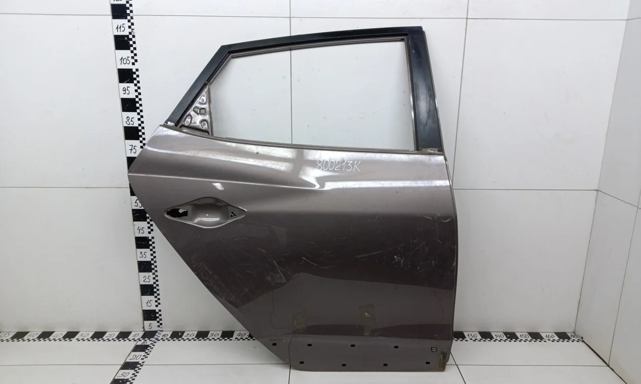 Дверь задняя правая Hyundai IX35 под накладку