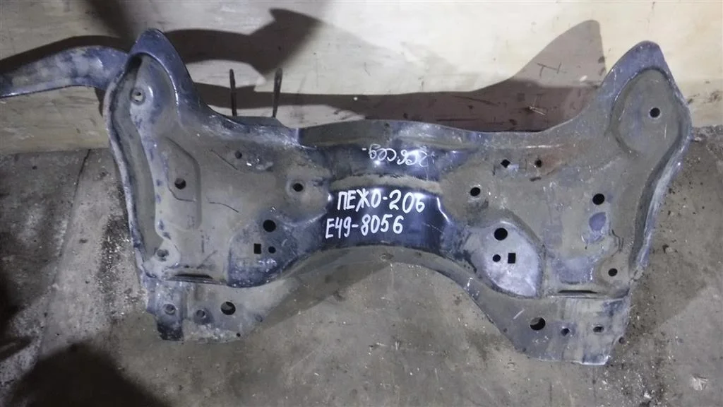 Балка подмоторная Peugeot 206 1998-2012