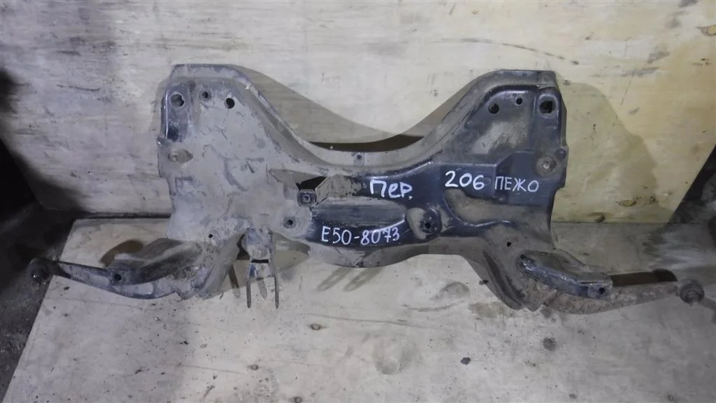 Балка подмоторная Peugeot 206 1998-2012