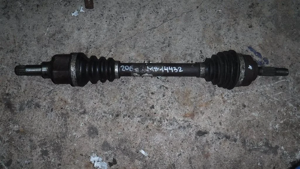 Полуось передняя левая Peugeot 206 1998-2012