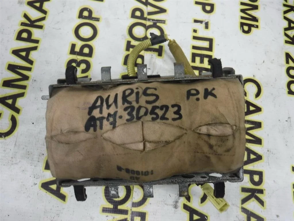 Подушка безопасности пассажирская (в торпедо) Toyota Auris (E150) 2006-2012