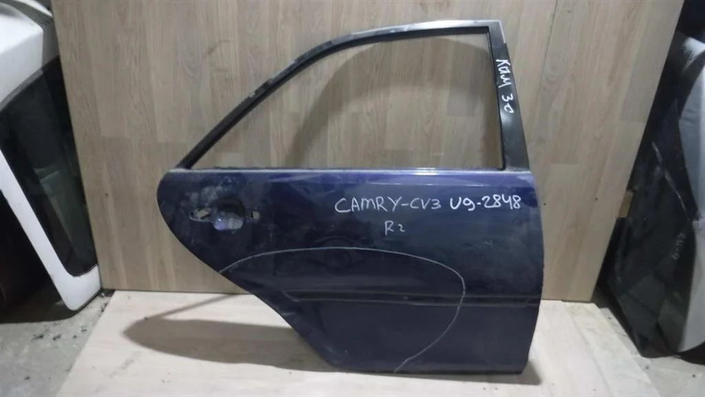 Дверь задняя правая Toyota Camry XV30 2001-2006
