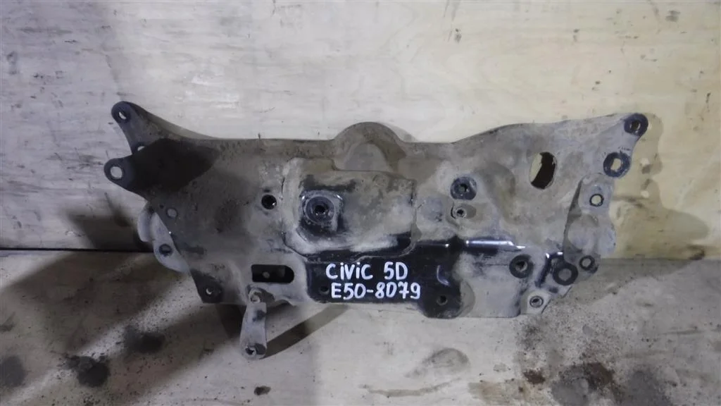 Балка подмоторная Honda Civic 5D VIII 2006-2012