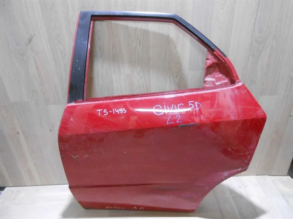 Дверь задняя левая Honda Civic 5D VIII 2006-2012