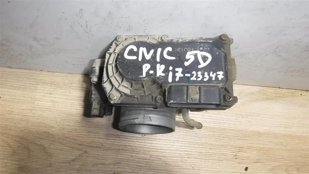 Заслонка дроссельная электрическая Honda Civic 5D VIII 2006-2012