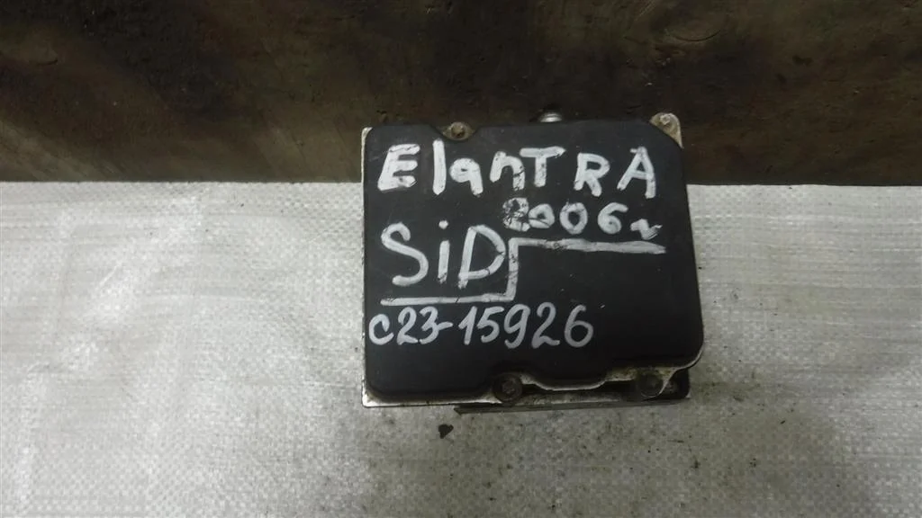 Блок ABS (насос) Hyundai Elantra (HD) 2006-2010