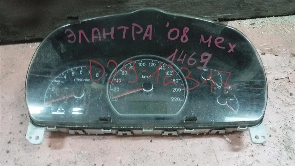 Панель приборов Hyundai Elantra (HD) 2006-2010
