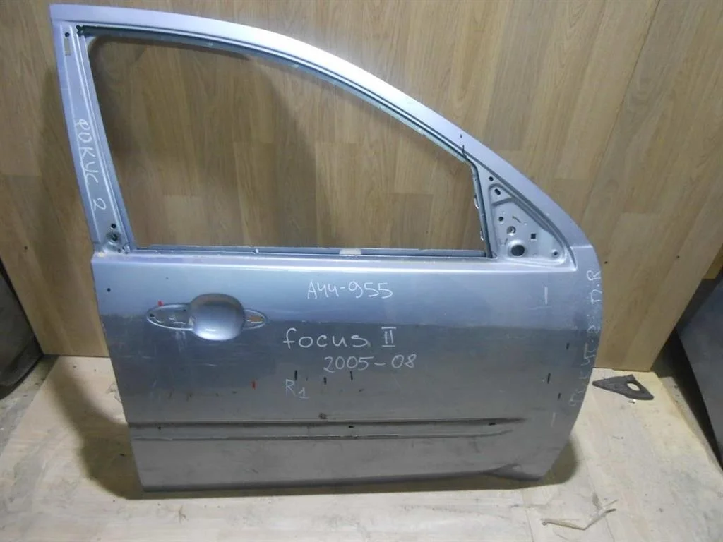 Дверь передняя правая Ford Focus I 1998-2005