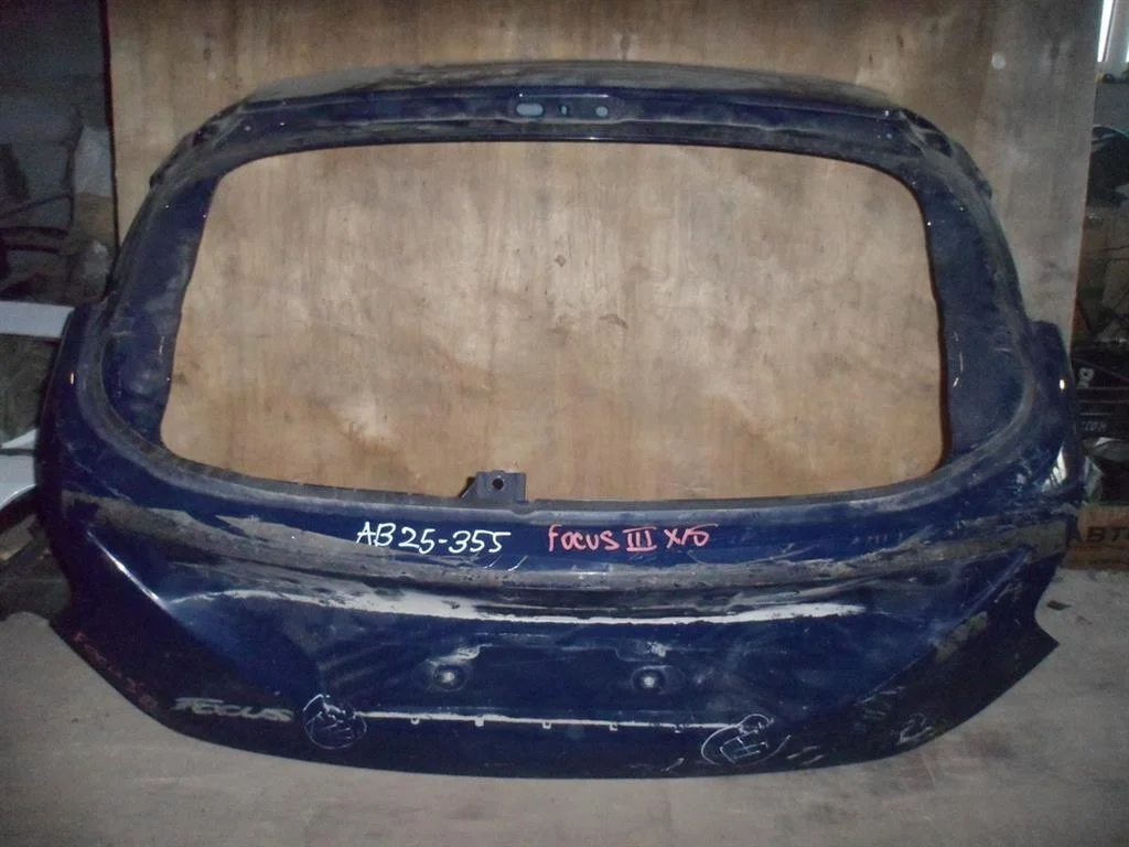Дверь багажника Ford Focus III 2011-2018