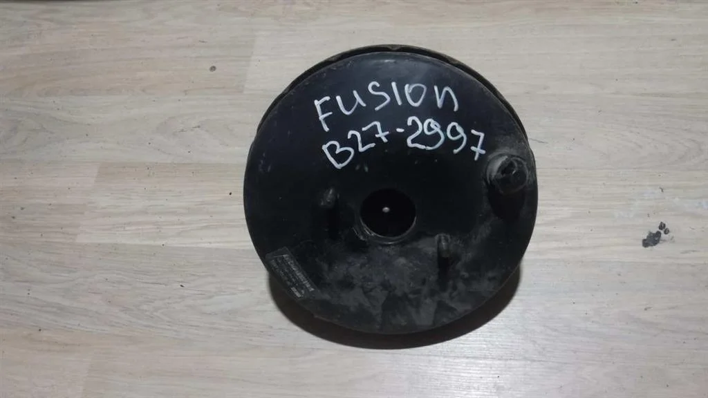 Усилитель тормозов вакуумный Ford Fusion 2002-2012