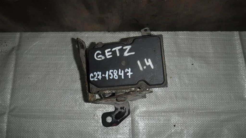 Блок ABS (насос) Hyundai Getz 2002-2011