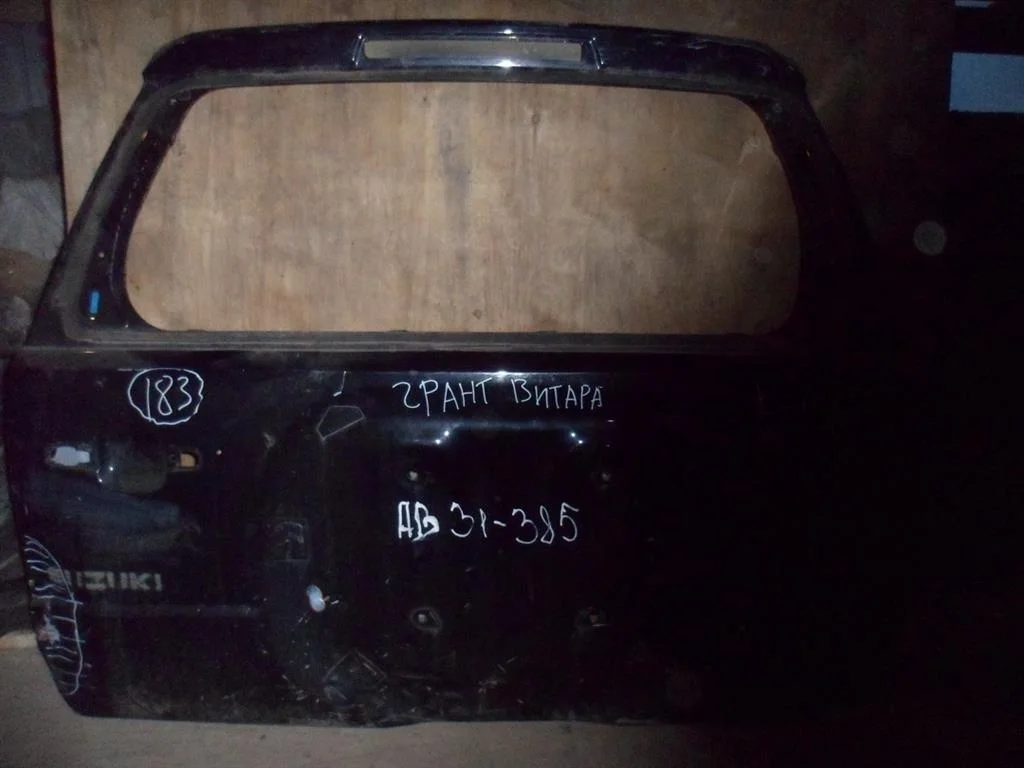 Дверь багажника Suzuki Grand Vitara III 2005-2015