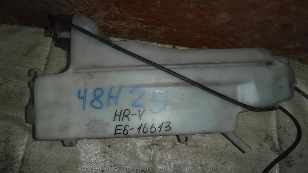 Бачок омывателя лобового стекла Honda HR-V 1998-2006