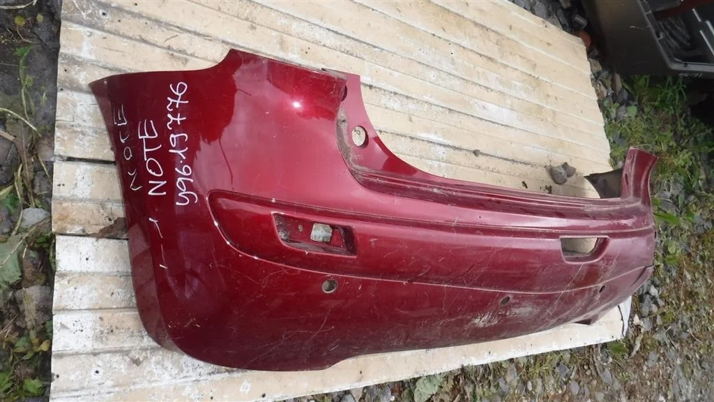 Бампер задний Nissan Note (E11) 2004-2013