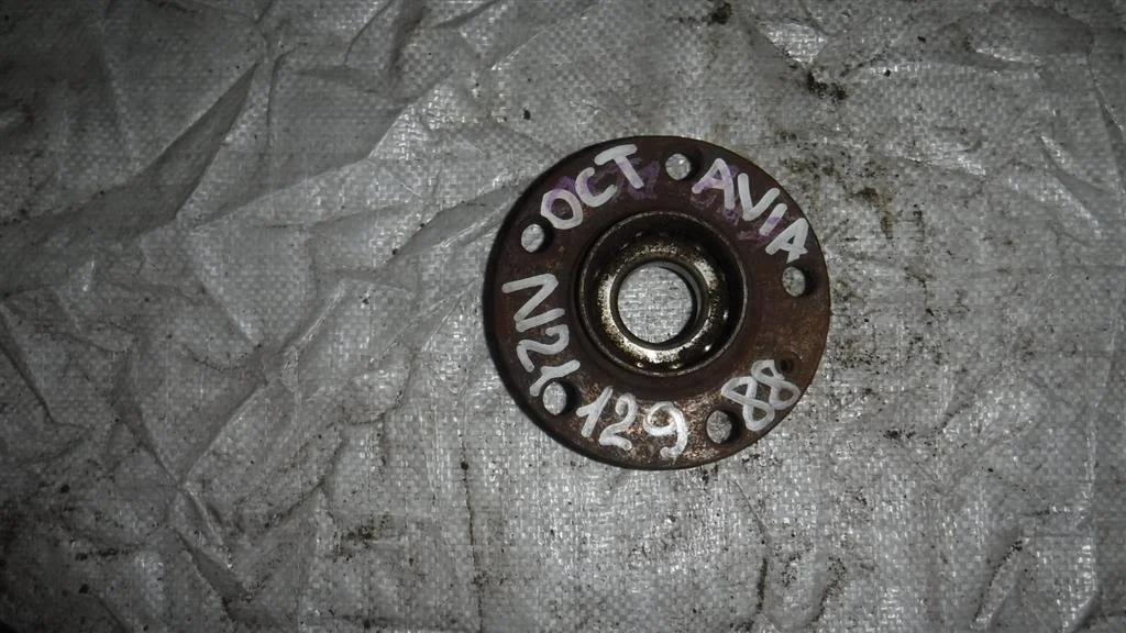 Ступица задняя Skoda Octavia (A4/1U) 1996-2010