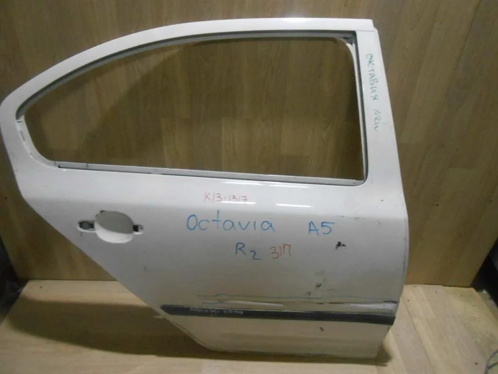 Дверь задняя правая Skoda Octavia (A5/1Z) 2004-2013