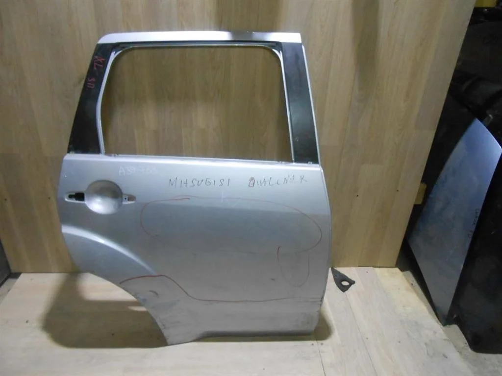 Дверь задняя правая Mitsubishi Outlander XL (CW) 2006-2012