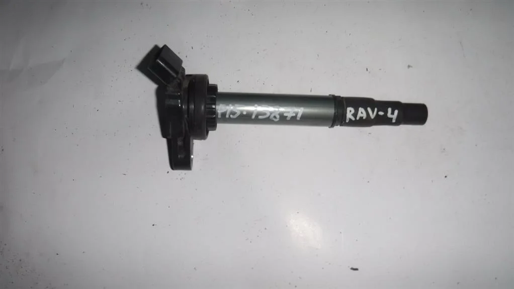 Катушка зажигания Toyota RAV4 (XA30) 2005-2012