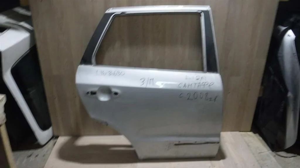Дверь задняя правая Hyundai Santa Fe (CM) 2006-2012
