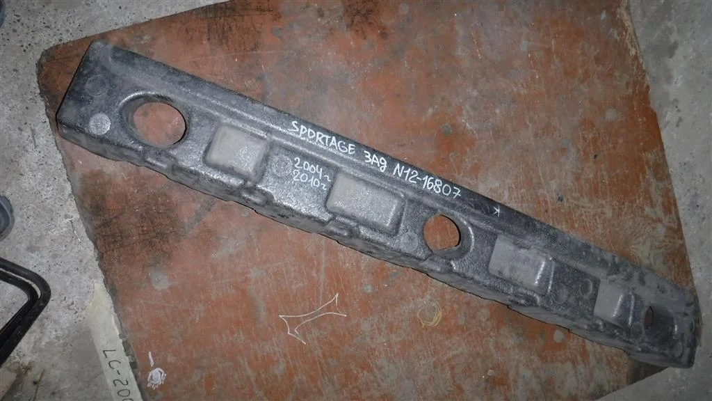 Наполнитель заднего бампера KIA Sportage II (KM) 2004-2010