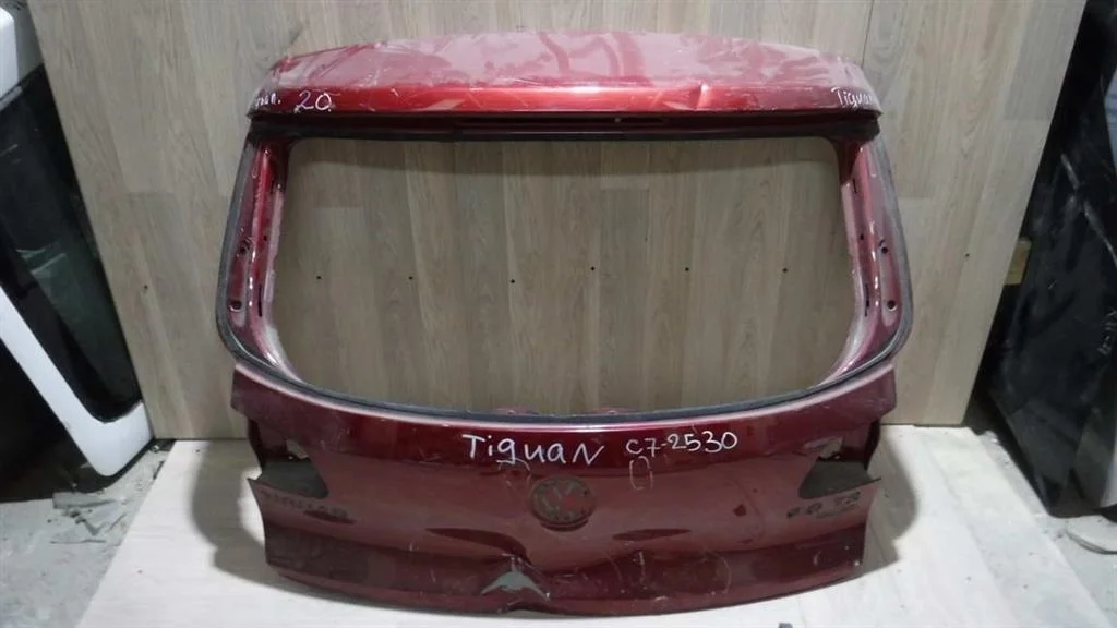 Дверь багажника Volkswagen Tiguan I 2007-2016