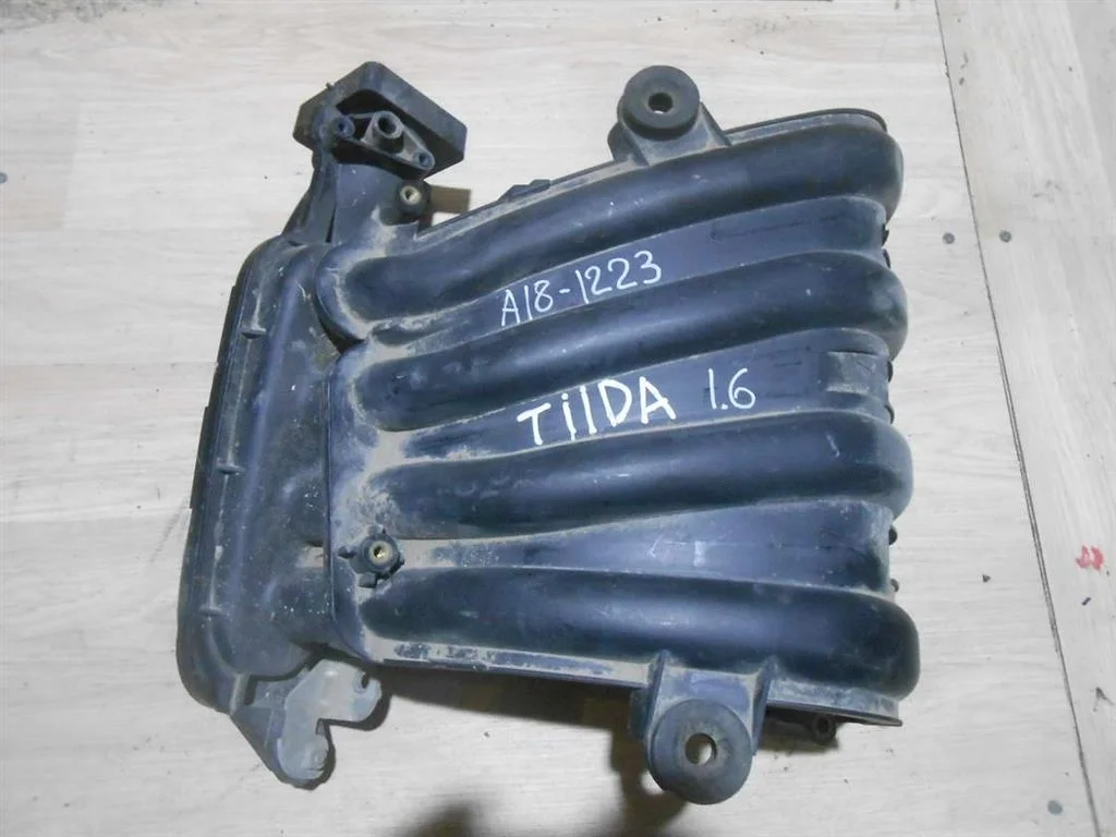 Коллектор впускной Nissan Tiida (C11) 2004-2014