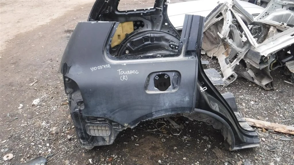 Крыло заднее правое Volkswagen Touareg I (7L) 2002-2010