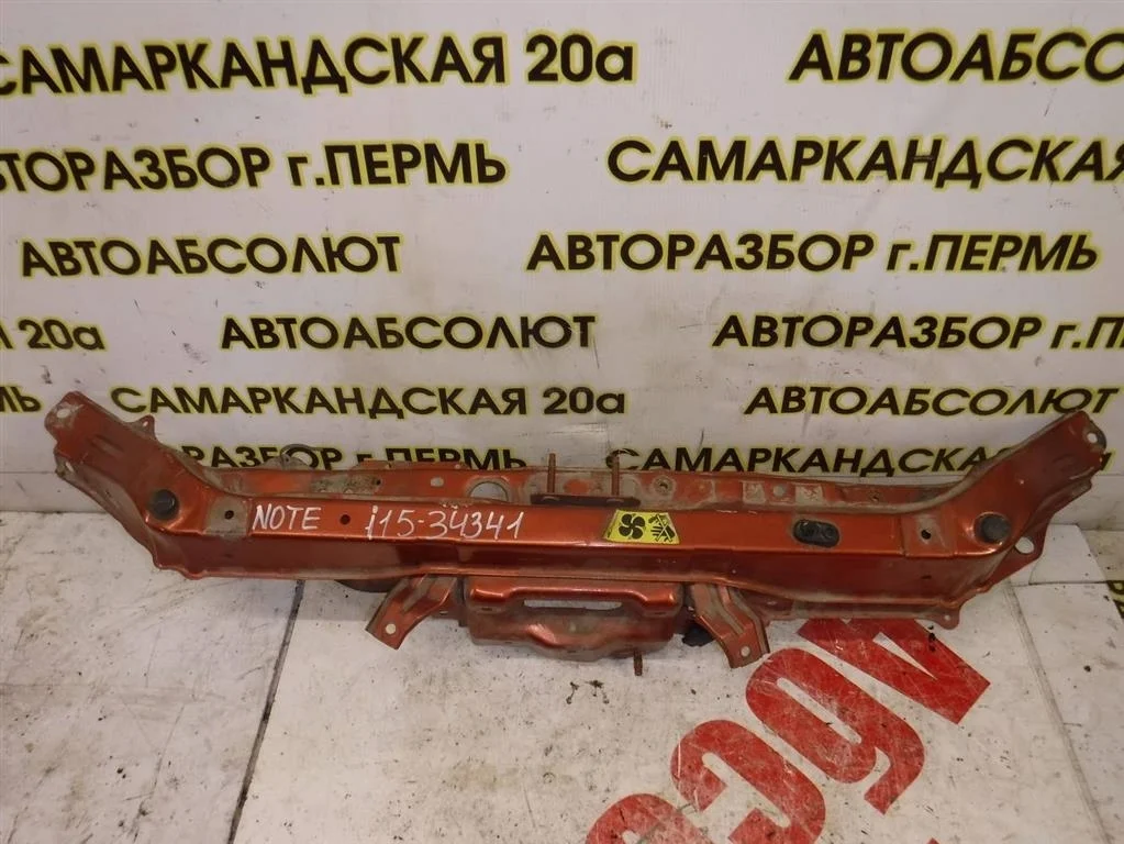 Панель передняя Nissan Note (E11) 2004-2013