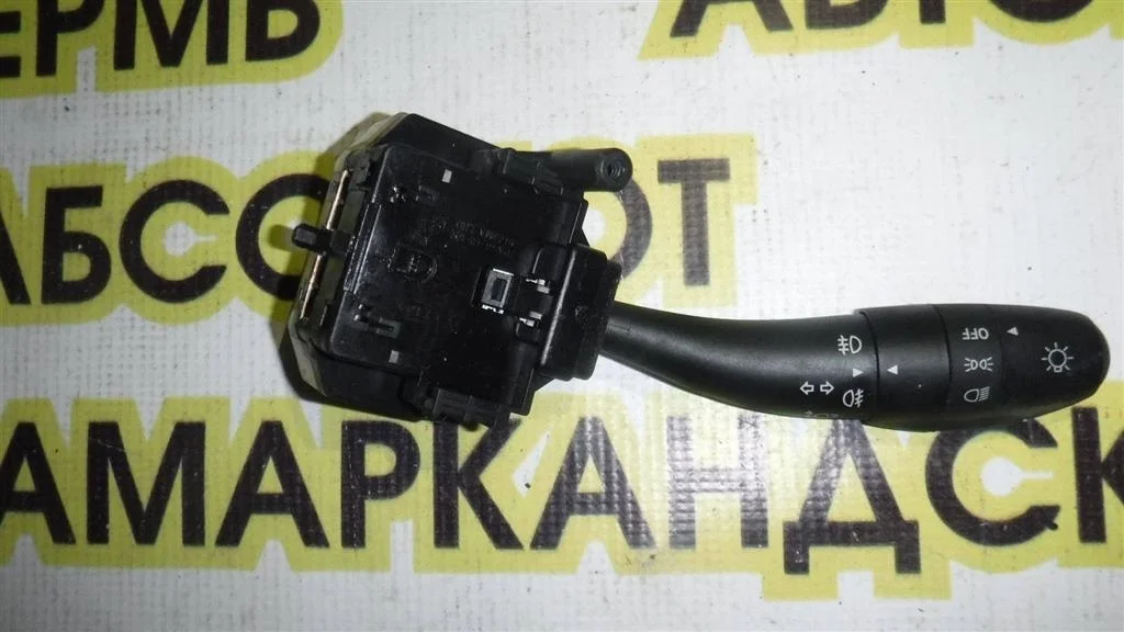 Переключатель поворотов подрулевой Hyundai i30 (FD) 2007-2012