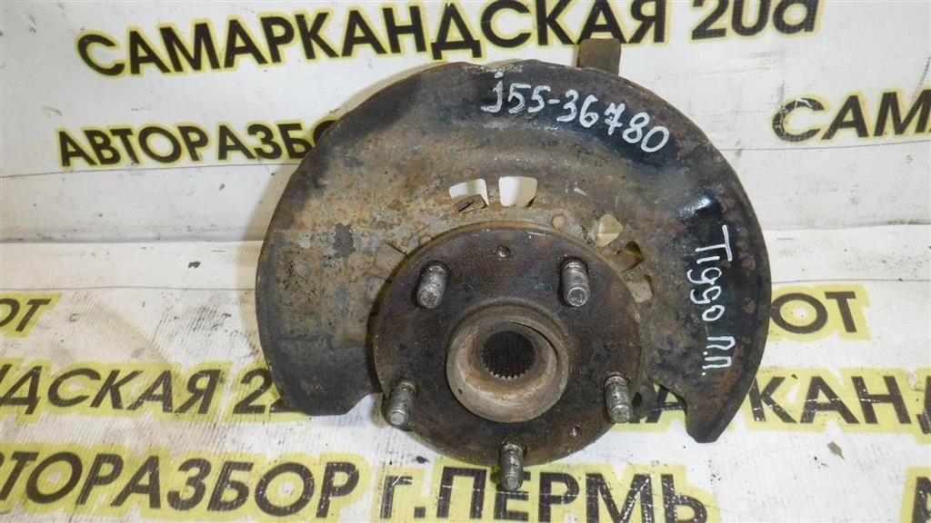 Кулак поворотный передний правый Chery Tiggo (T11) 2005>