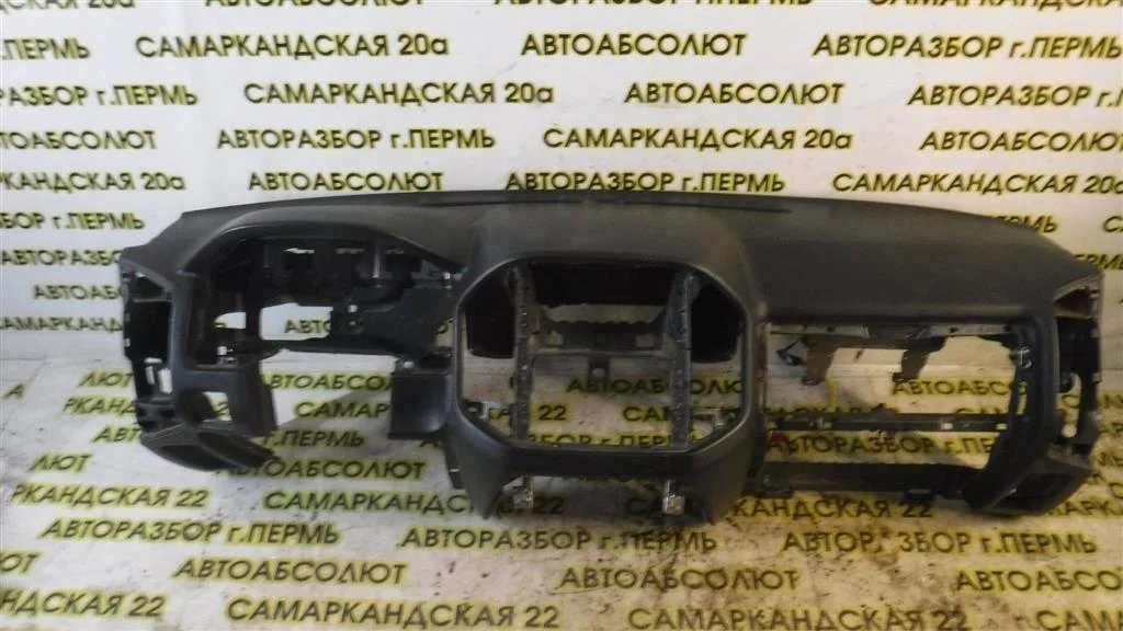 Торпедо Mitsubishi Pajero III 1999-2006