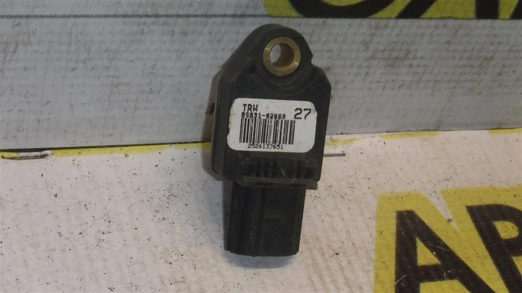 Датчик AIR BAG Toyota Corolla (E150) 2006-2013